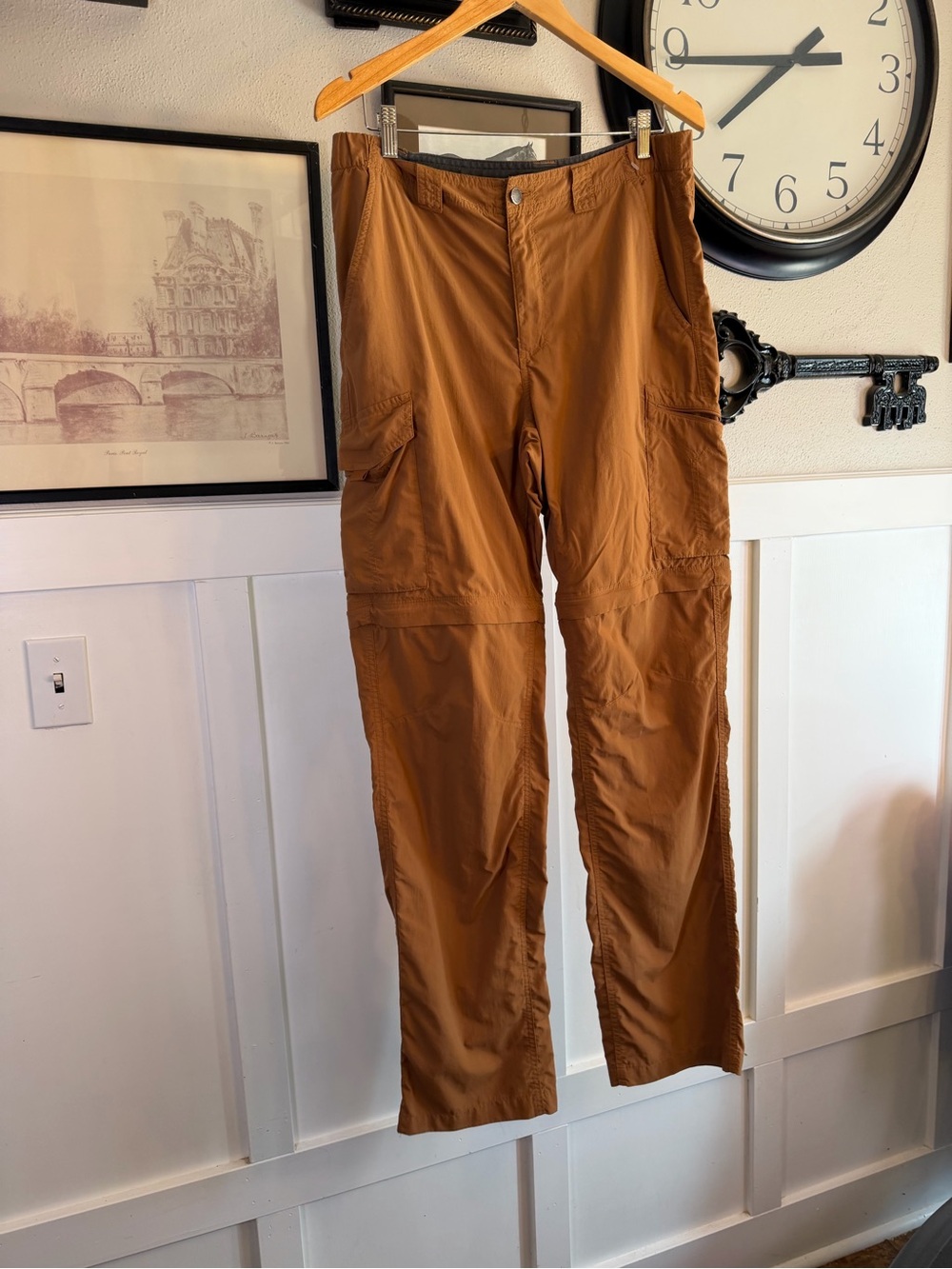 Men's Columbia Omni-Shade Convertible Cargo Pants in Rust Brown 34/36 k478